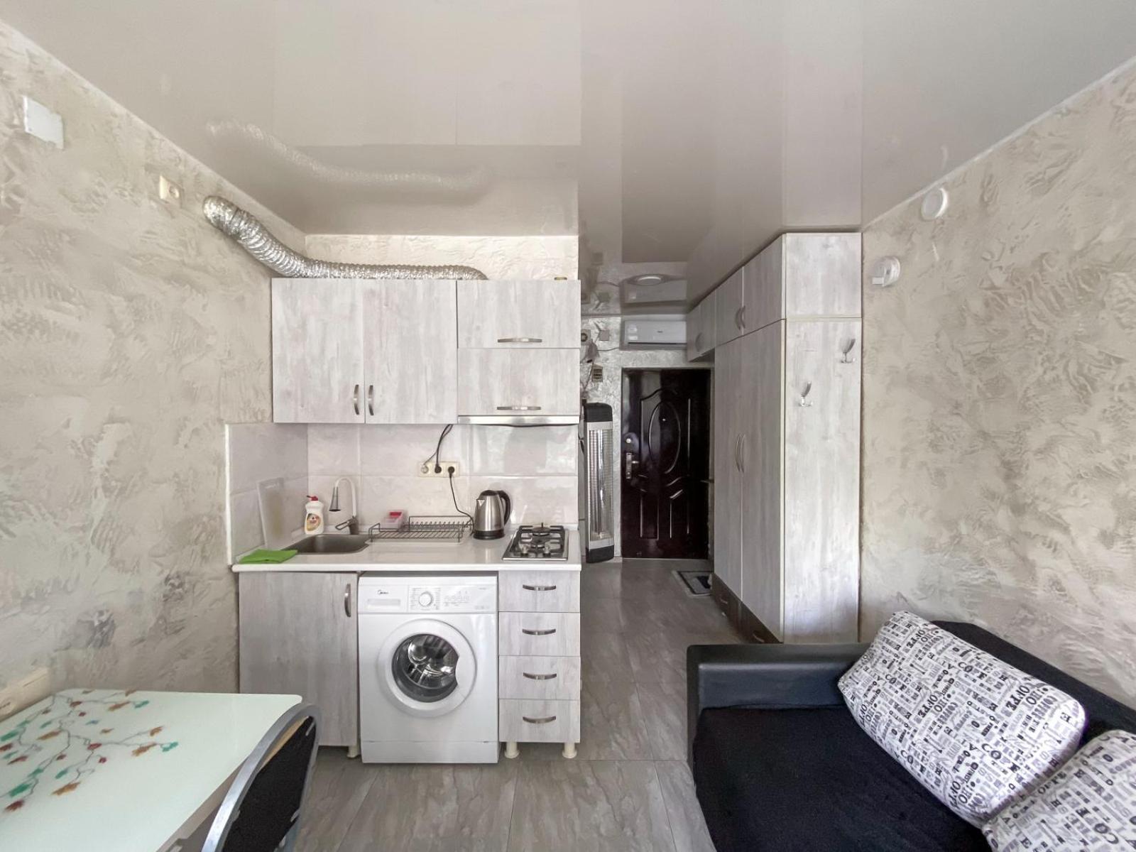 Apartment Studio Maksim Batumi Exterior photo